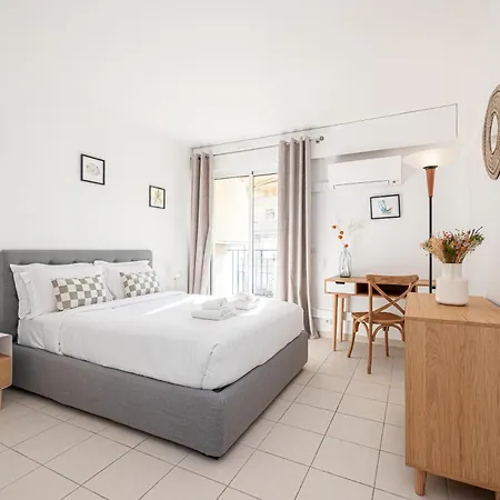 St.roch : Vue Mer, Parking, Clim * Menton