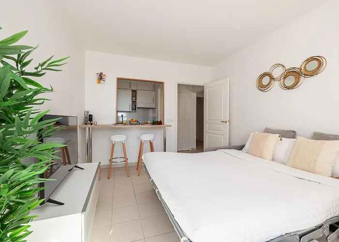 St.roch : Vue Mer, Parking, Clim Apartment Menton